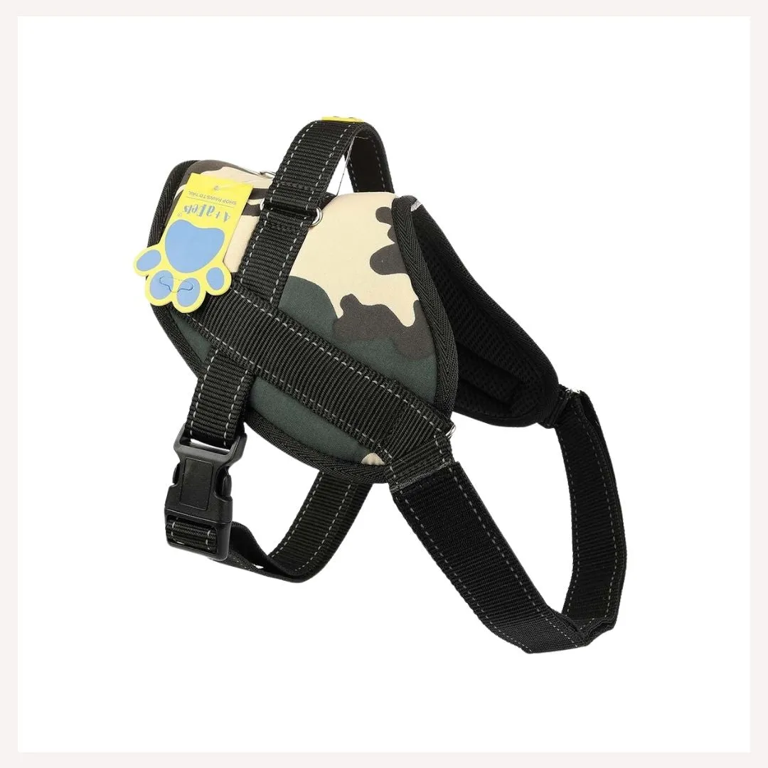 A a Pets' No Pull Escape Proof Reflective Vest Harness for Dogs