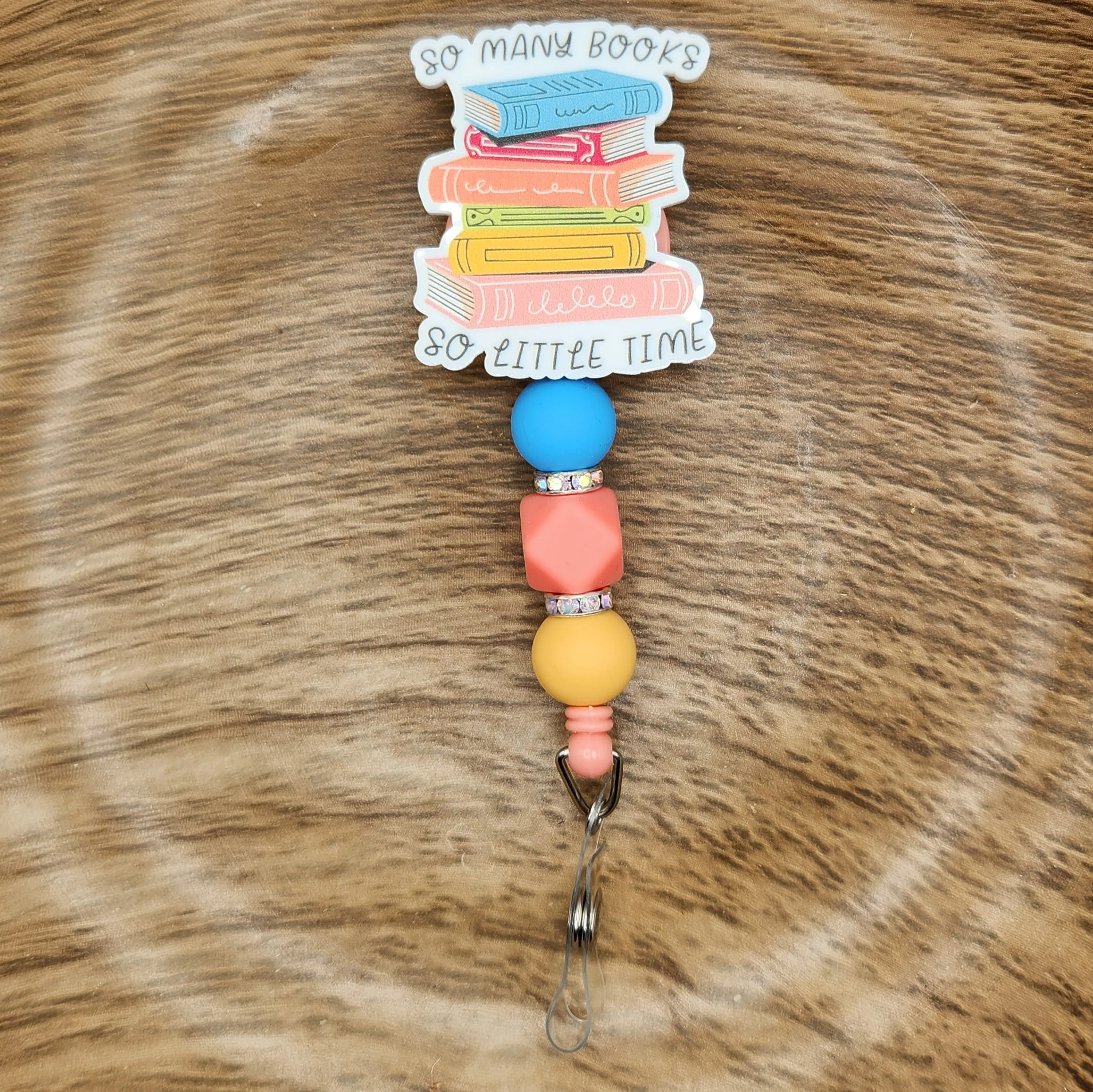 Badge Reel-So Many Books So Little Time (Pastel) CR014