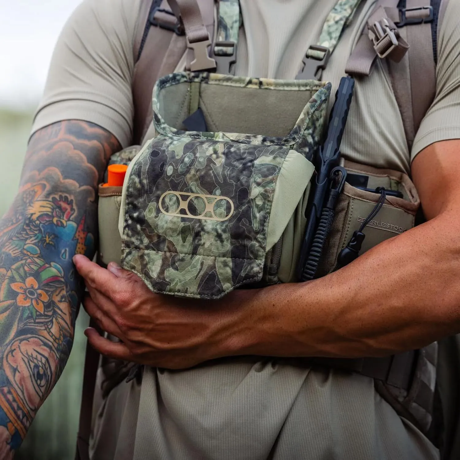 Eberlestock Recon Modular Bino Pack - Advanced Binocular Harness System with Customizable Attachments - Dry Earth - Large