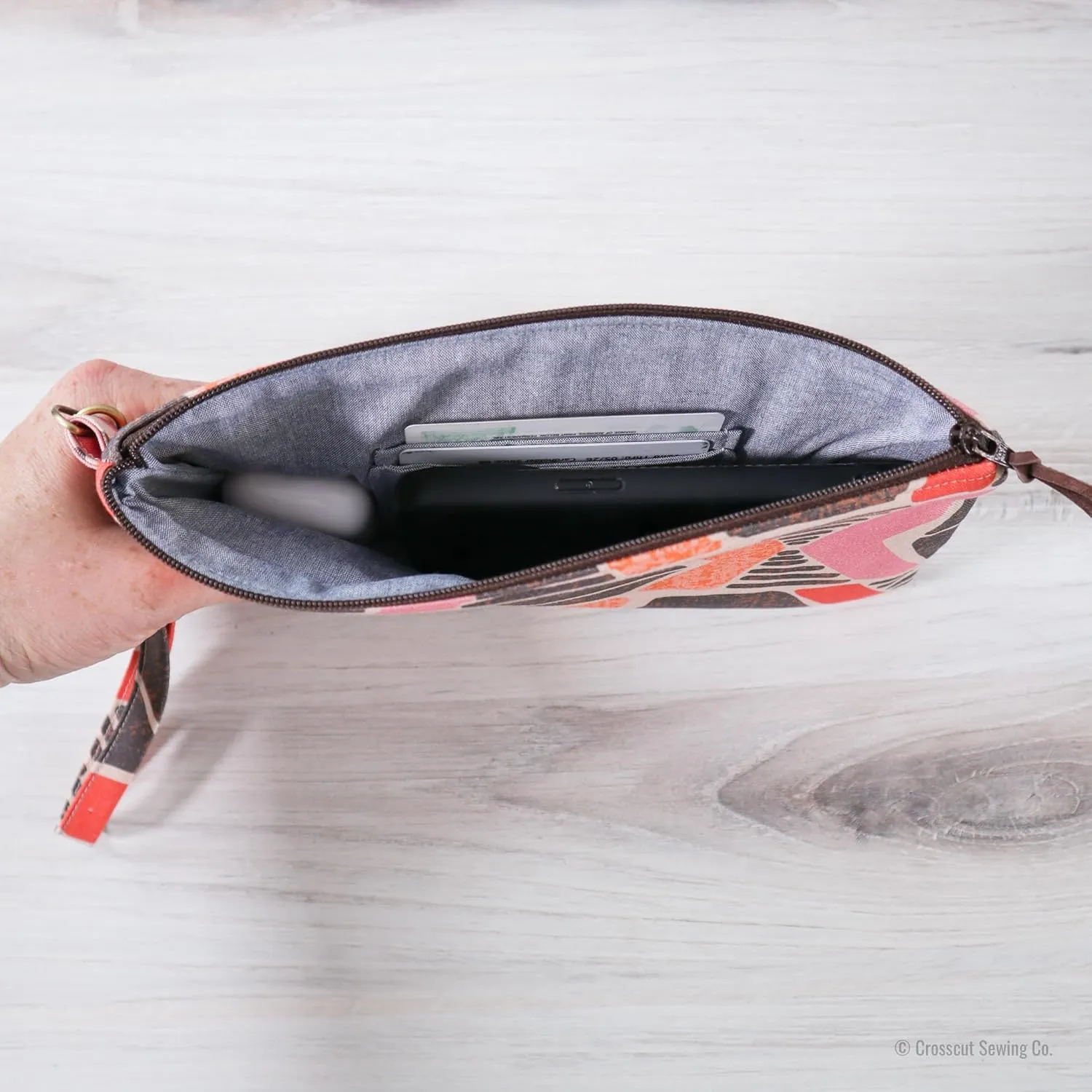 Handmade Wristlet - Cotton Canvas Purse with Detachable Wrist Strap (Yucatan)