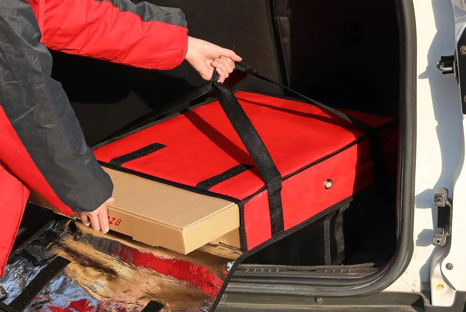 New Star Foodservice 50097 Insulated Pizza Delivery Bag, 20 by 20 by 5-Inch, Red
