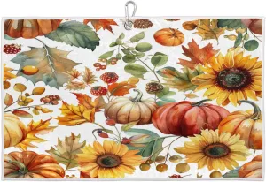 Sunflower Pumpkin Maple Berries Golf Towel with Heavy Duty Carabiner Ultra Absorbent Quick Dry Perfect for Cleaning Clubs Balls Gear Essential Golf Accessory for Men Women Kids